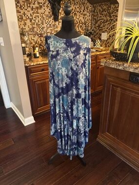Women’s Navy & Light Blue Tie-Dye Jumpsuit Romper